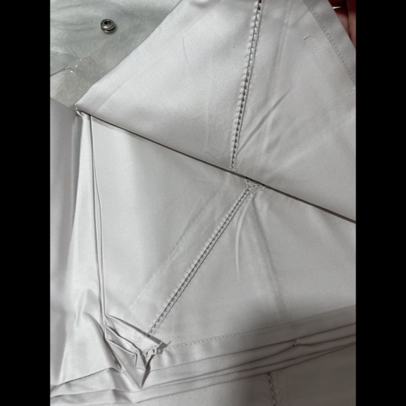 NIB [‎ Queen ] 600TC Cotton Flat Sheet for Hudson Park in Silver - Picture 6 of 11